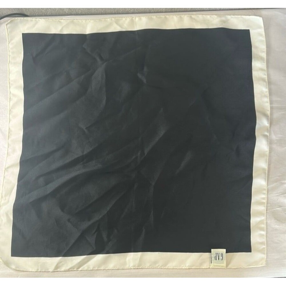 Beautiful Soft Black & Cream Scarf made in Italy